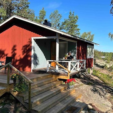 Bastukleven, Stuga I Hamnsundets Skaergards Idyll Villa Saltvik Exterior photo